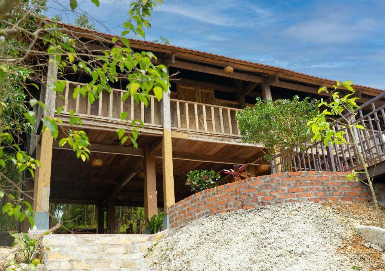 The Loli Hill Homestay Нин Бин Екстериор снимка