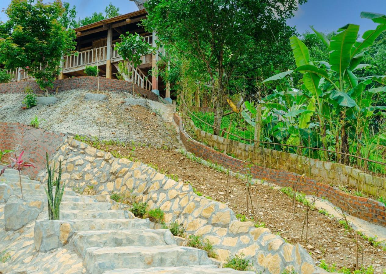 The Loli Hill Homestay Нин Бин Екстериор снимка