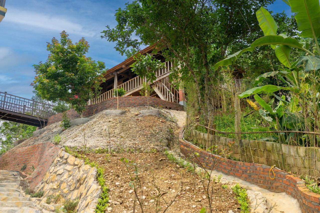 The Loli Hill Homestay Нин Бин Екстериор снимка